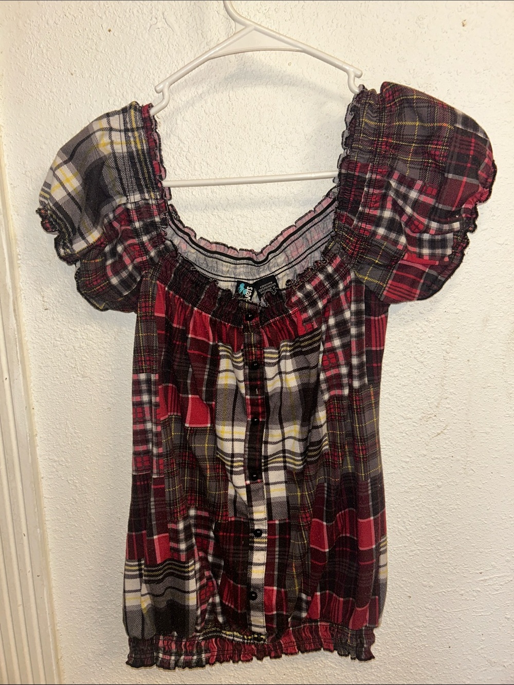 Weavers Red and Black Plaid Puff-Sleeve Peasant Blouse